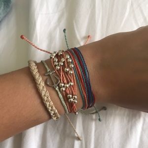 PURA VIDA bracelets